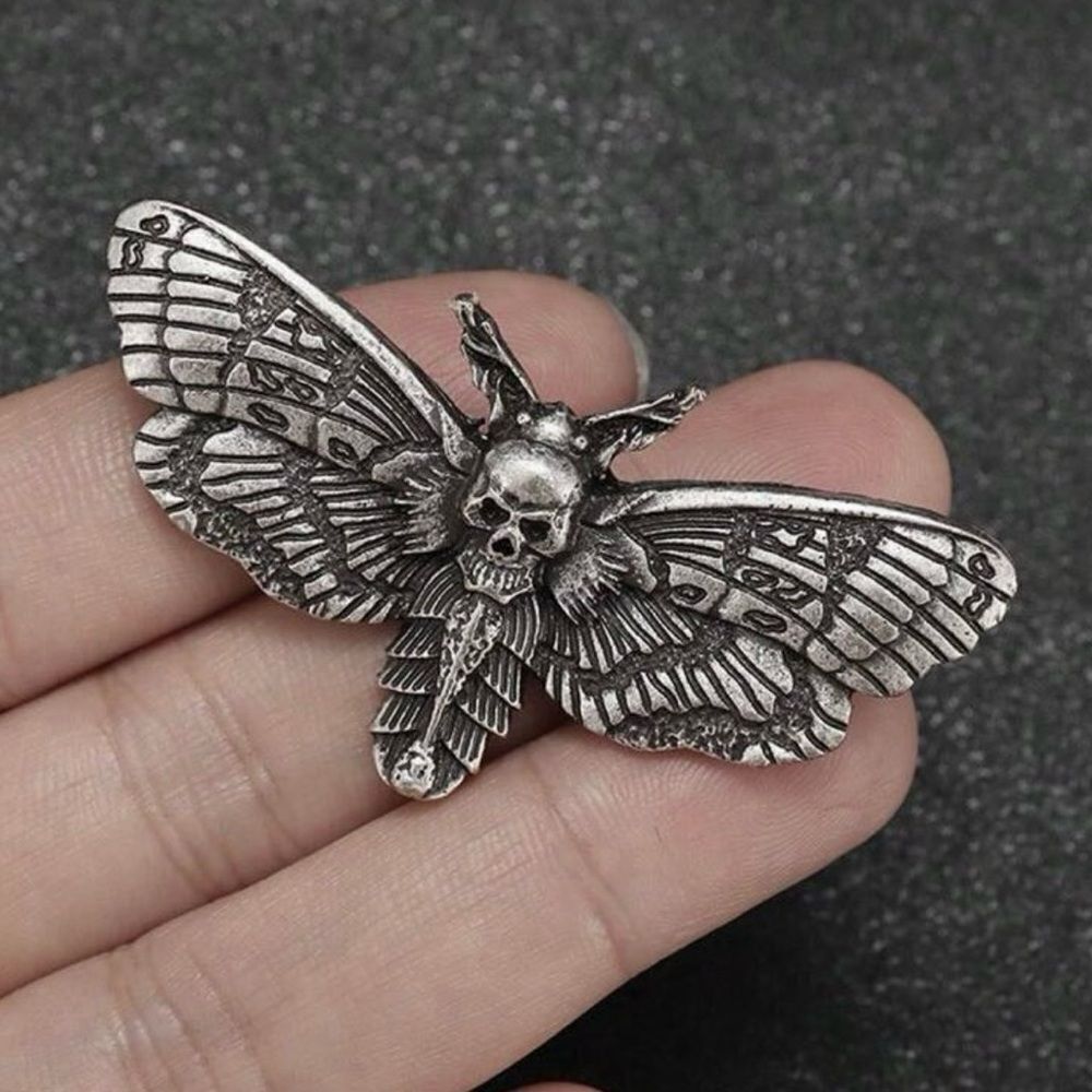 Gothic Death Moth Brooch, Antique Silver tone, Lightweight, Engraved det… - Picture 2 of 2